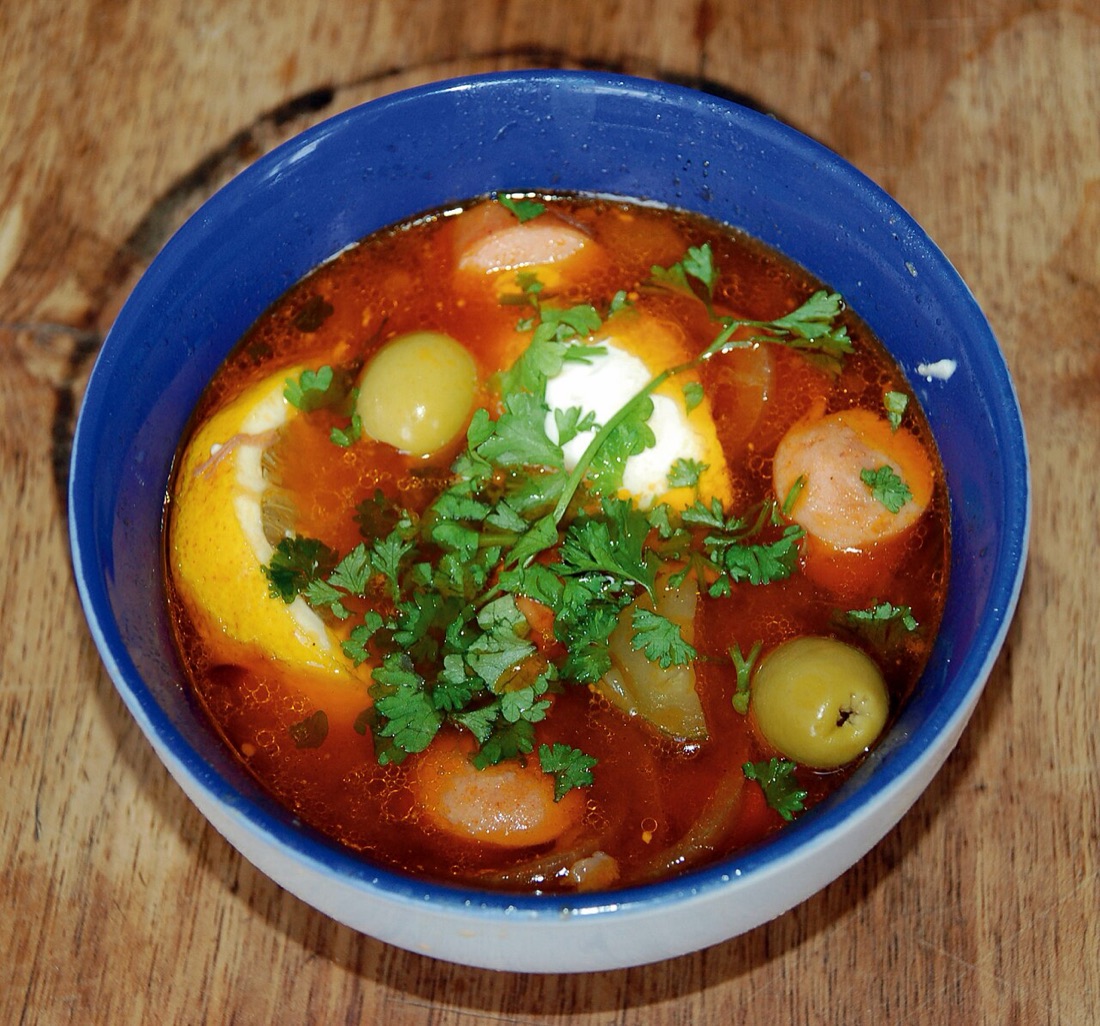 Солянка сборная мясная